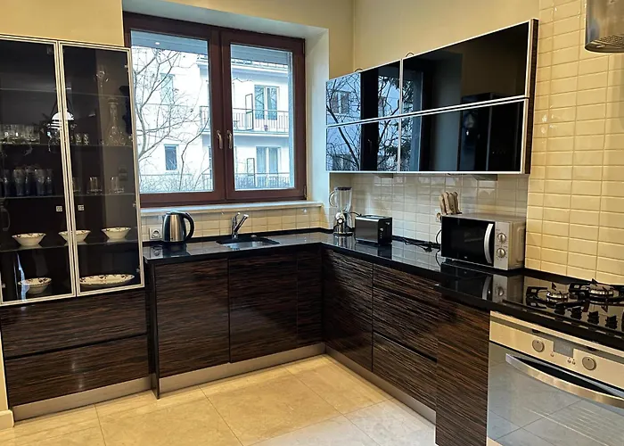 Luxury Close To The Royal Bath Park And The Center Apartment